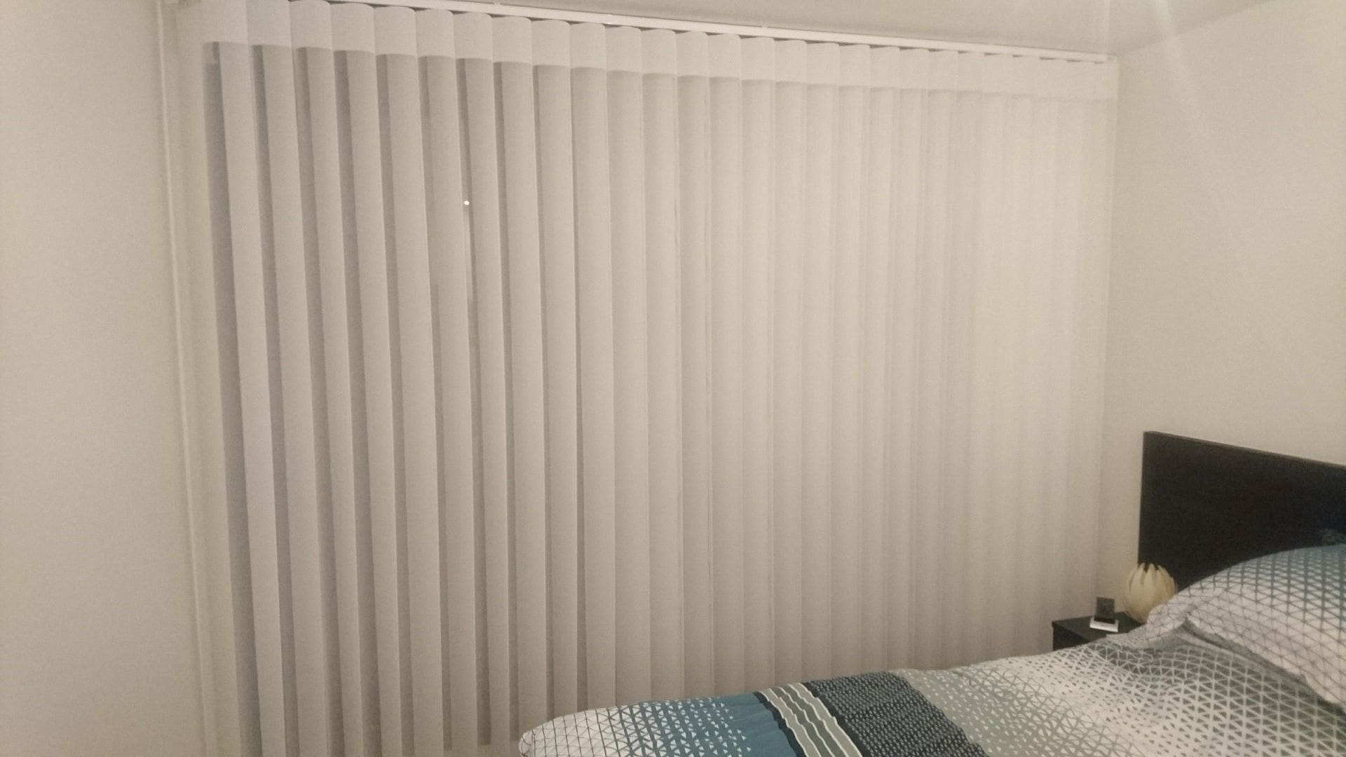 Illusion van diaz Halfopen illusion jaloezieën van diaz