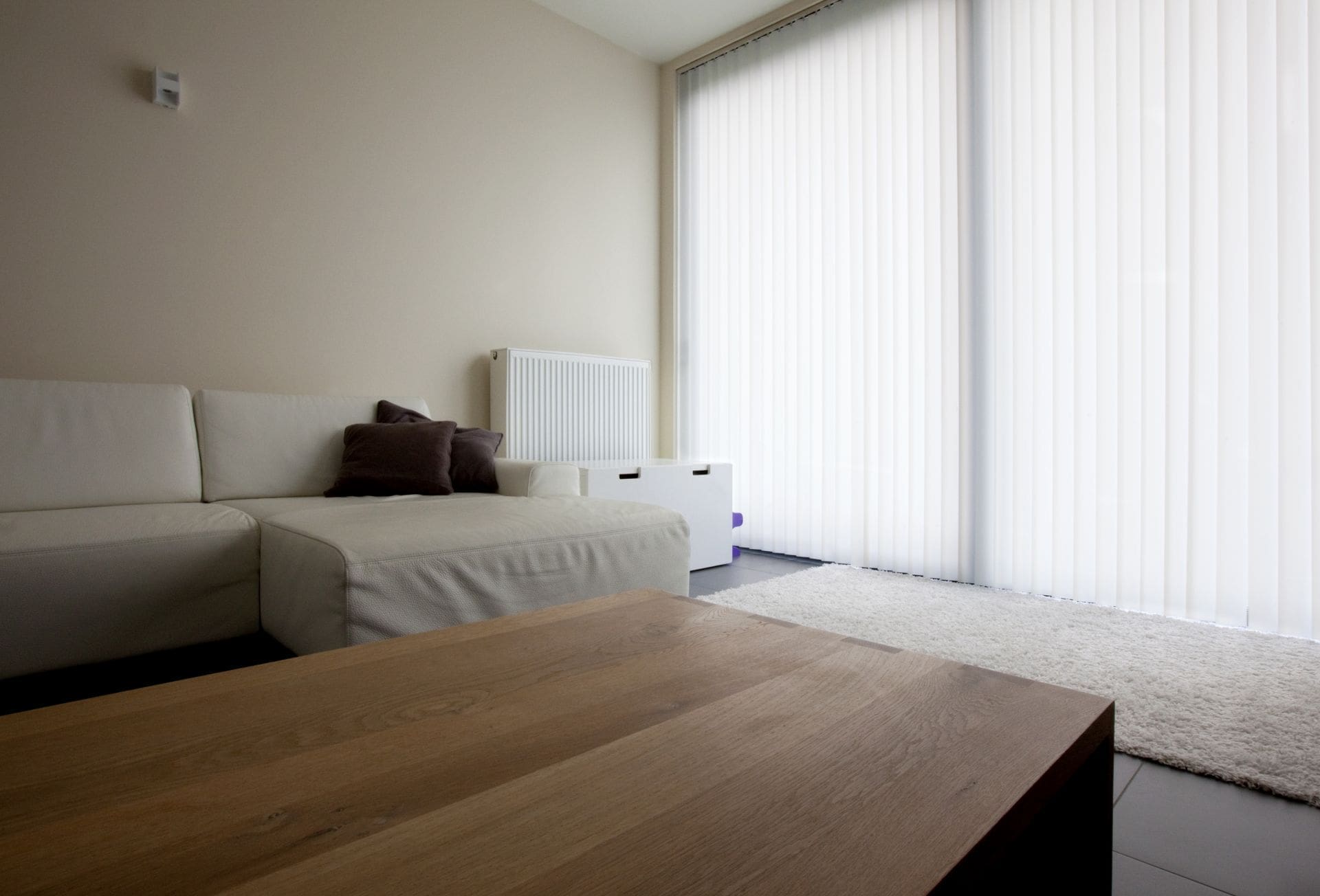 Verticale jaloezieën Verticale textiel jaloezieën in gesloten positie